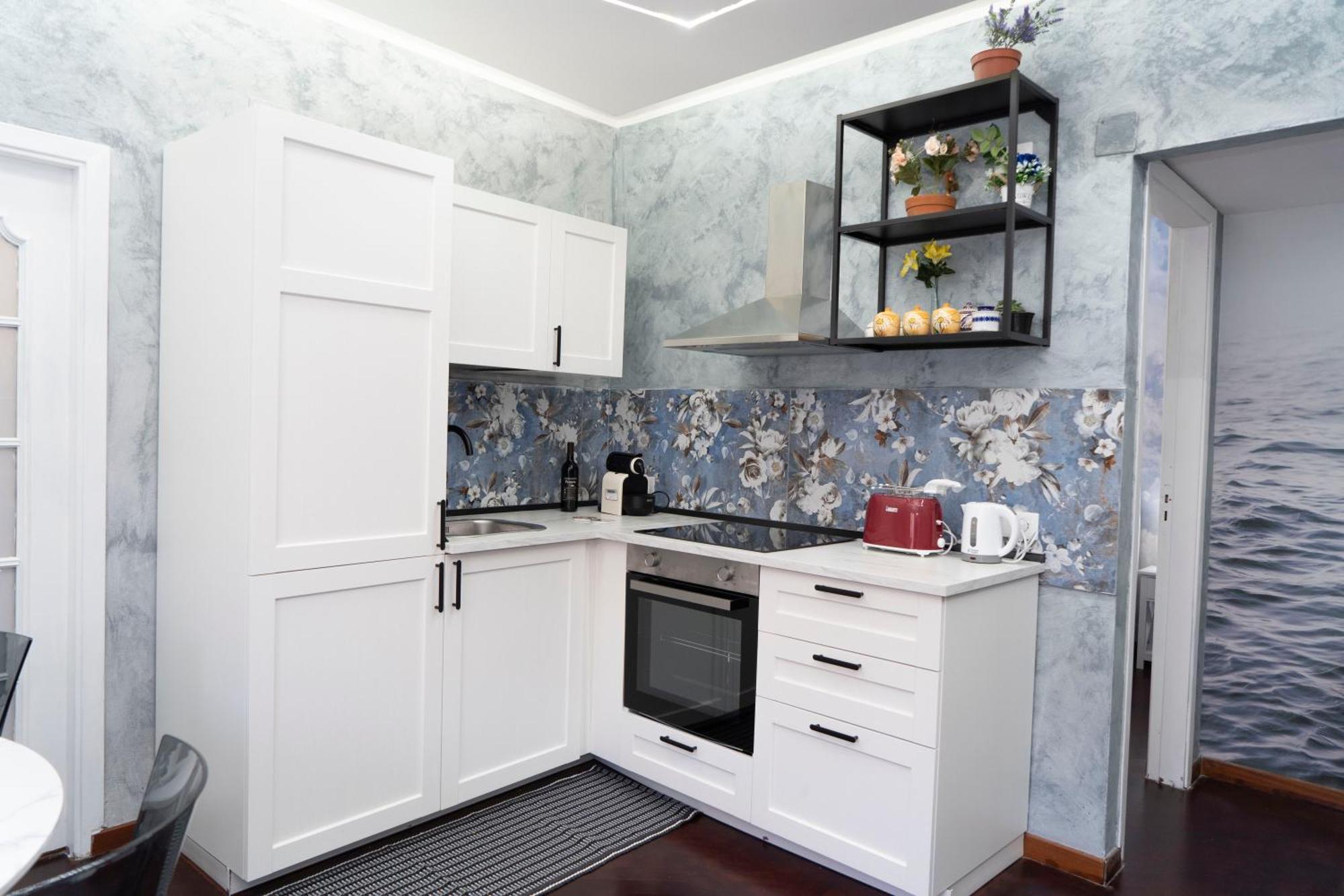 Etna Timeo Central Apartment In Baroque Building Catania Luaran gambar