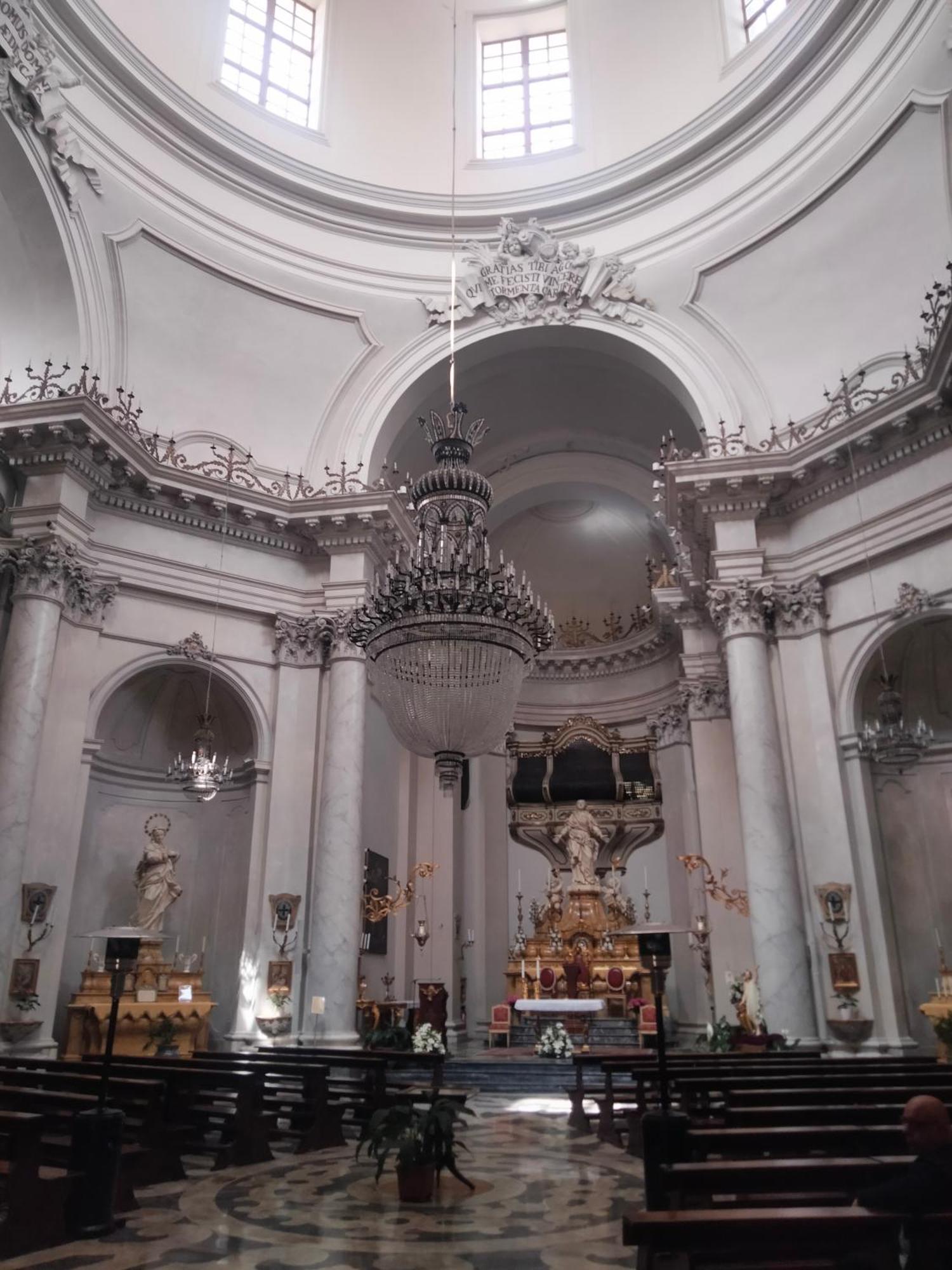 Etna Timeo Central Apartment In Baroque Building Catania Luaran gambar